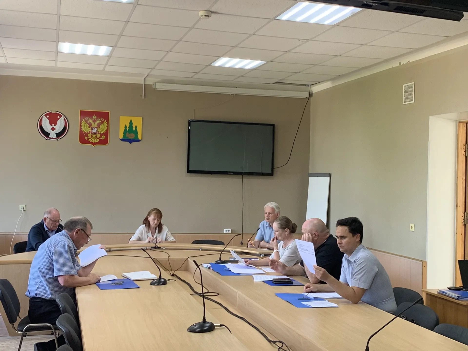 Постоянные комиссии.