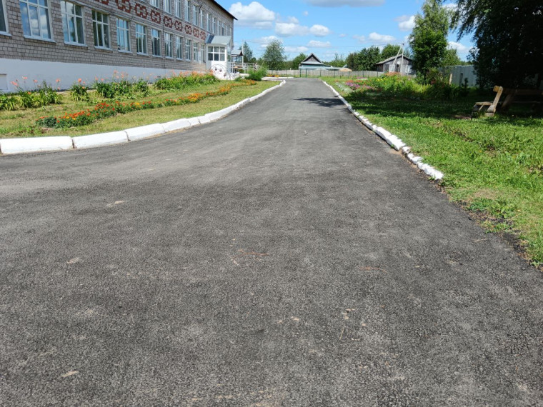 Комплексное благоустройство территории МБОУ Лынгинский СОШ в с. Лынга.